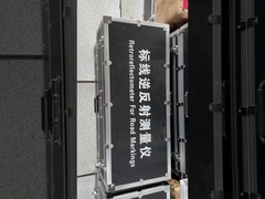 Máy đo phản xạ ngược cho đánh dấu đường